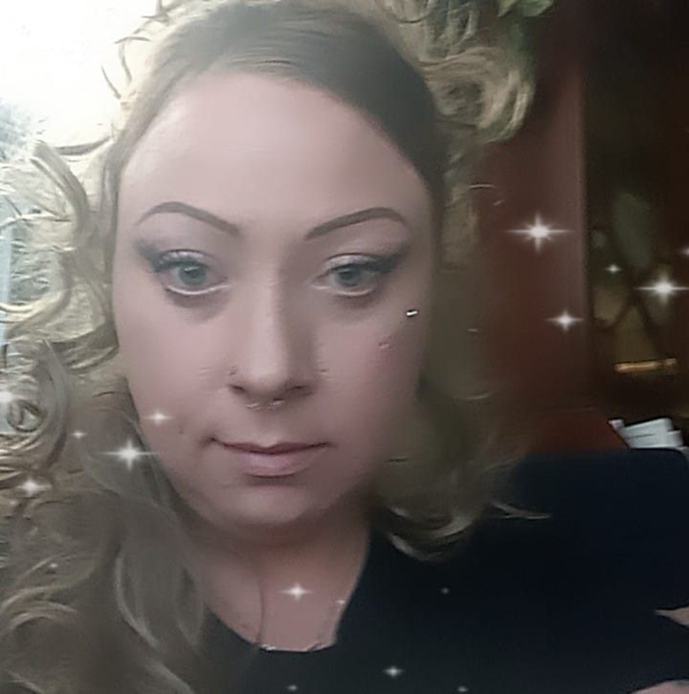Meet your Posher, Stefanie